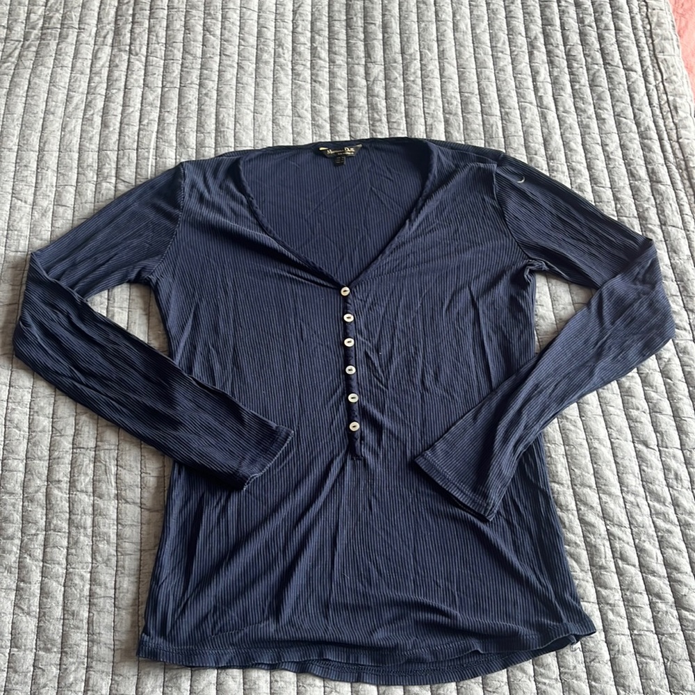 Massimo Dutti v-neck long sleeve